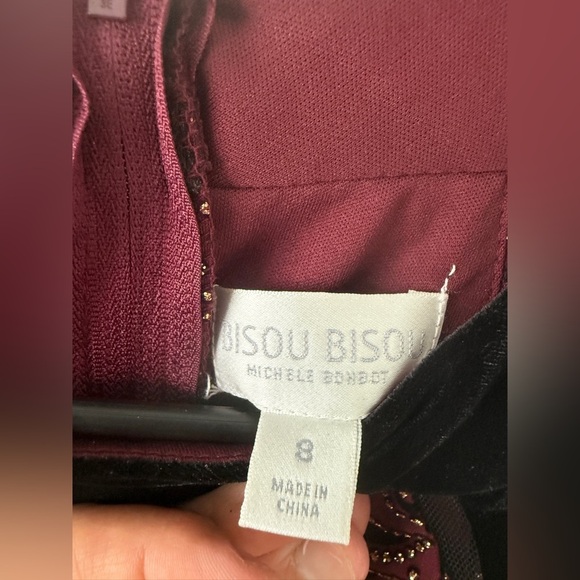 Elegant Black and maroon Patterned Women's Dress - Picture 3 of 11